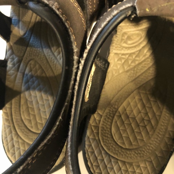 Beaver Creek Boys Sandals Size 5M - Picture 7 of 9